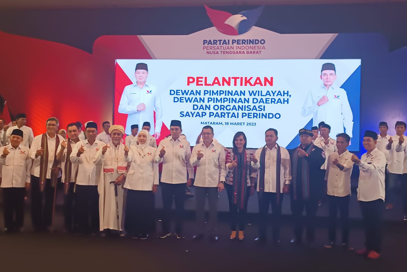 Hary Tanoesoedibjo Lantik Pengurus Partai Perindo NTB, Tekankan Kader untuk Tetap Turun ke Masyrakat